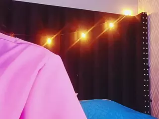 littleebluee's Live Sex Cam Show