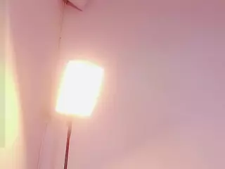 littleebluee's Live Sex Cam Show