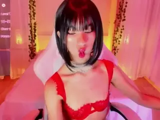 SARA's Live Sex Cam Show