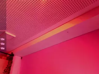 SARA's Live Sex Cam Show
