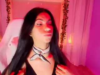SARA's Live Sex Cam Show