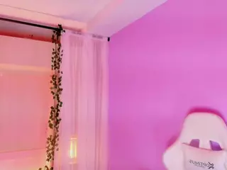 SARA's Live Sex Cam Show