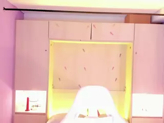 SARA's Live Sex Cam Show