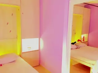 SARA's Live Sex Cam Show