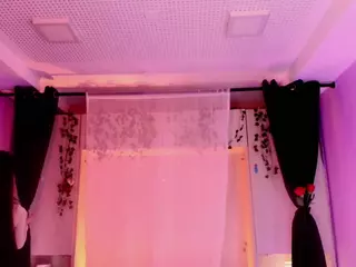 SARA's Live Sex Cam Show