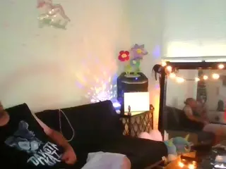 pappyslilfreak's Live Sex Cam Show