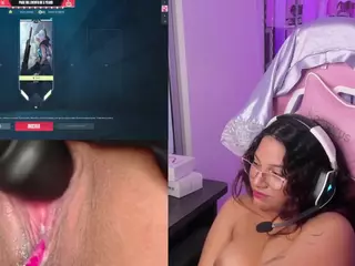 PetiteSofia's Live Sex Cam Show