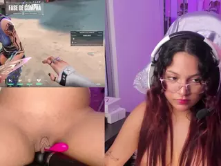 PetiteSofia's Live Sex Cam Show