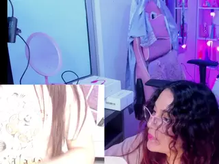 PetiteSofia's Live Sex Cam Show