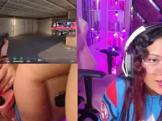 PetiteSofia's Live Sex Cam Show
