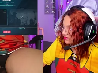 PetiteSofia's Live Sex Cam Show