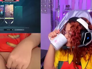 PetiteSofia's Live Sex Cam Show