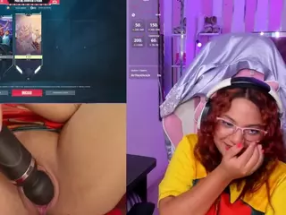 PetiteSofia's Live Sex Cam Show