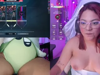 PetiteSofia's Live Sex Cam Show