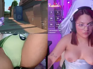 PetiteSofia's Live Sex Cam Show
