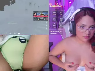 PetiteSofia's Live Sex Cam Show