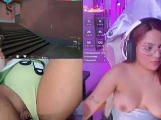PetiteSofia's Live Sex Cam Show