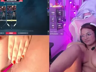 PetiteSofia's Live Sex Cam Show