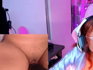 PetiteSofia's Live Sex Cam Show