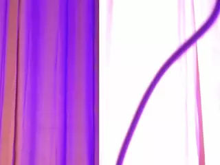 PetiteSofia's Live Sex Cam Show
