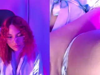 PetiteSofia's Live Sex Cam Show