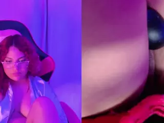 PetiteSofia's Live Sex Cam Show