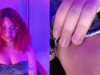 PetiteSofia's Live Sex Cam Show