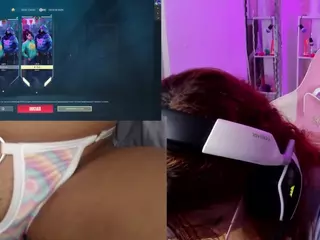 PetiteSofia's Live Sex Cam Show