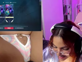 PetiteSofia's Live Sex Cam Show