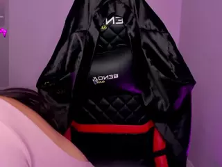 ivy-scott's Live Sex Cam Show