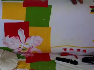 AlenaExplorer's Live Sex Cam Show