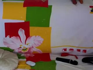 AlenaExplorer's Live Sex Cam Show