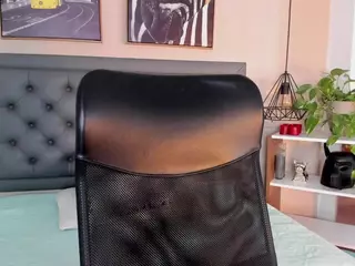 Alicee Cooper's Live Sex Cam Show