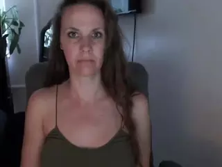 LoVeOnn's Live Sex Cam Show