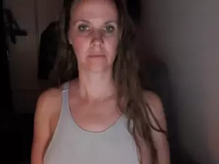 LoVeOnn's Live Sex Cam Show