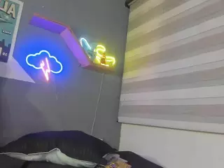 SheryLee's Live Sex Cam Show