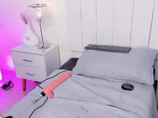 Sky's Live Sex Cam Show