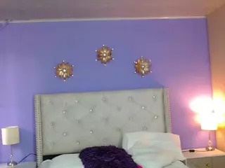 Mia-coluccii's Live Sex Cam Show