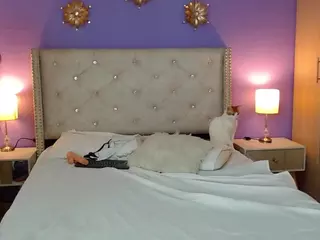 Mia-coluccii's Live Sex Cam Show