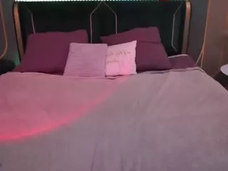 MonAmourR's Live Sex Cam Show