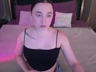MonAmourR's Live Sex Cam Show