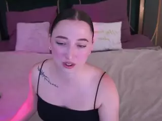 MonAmourR's Live Sex Cam Show
