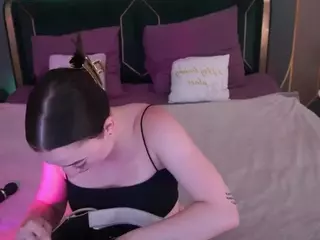 MonAmourR's Live Sex Cam Show