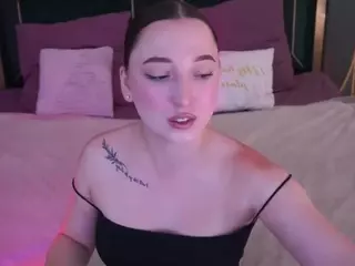 MonAmourR's Live Sex Cam Show