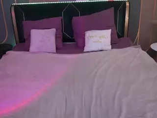 MonAmourR's Live Sex Cam Show