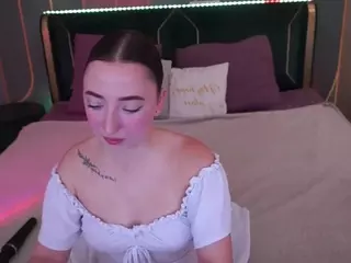 MonAmourR's Live Sex Cam Show