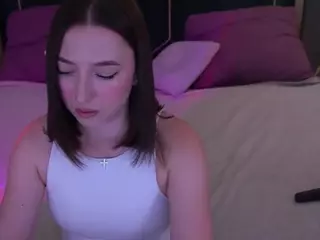 MonAmourR's Live Sex Cam Show
