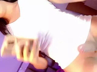 Brithany's Live Sex Cam Show
