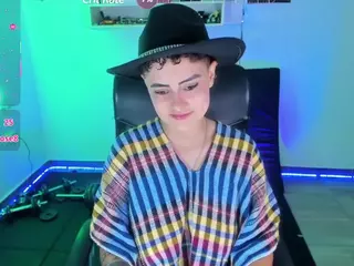 milley-rose's Live Sex Cam Show