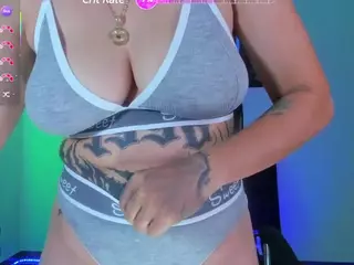 milley-rose's Live Sex Cam Show